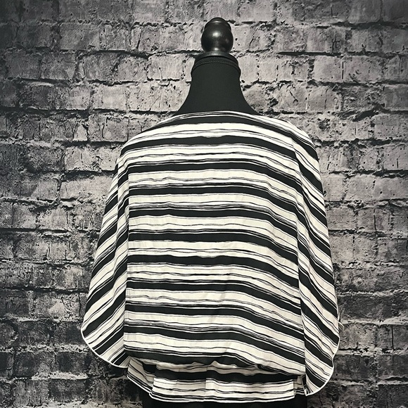 Frankie & Missy Top - Picture 3 of 5